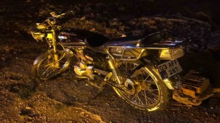 Minibüsle çarpışan motosiklet sürücüsü yaralandı