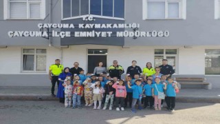 Minik Öğrencilere Trafik Eğitimi