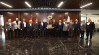 Murzioğlu: “Şehrimizde bir tuğla üzerine bir tane daha koyan herkese müteşekkiriz”