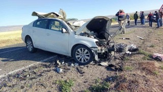 Muşta otomobille tır çarpıştı: 1 ölü