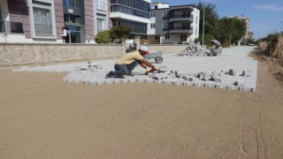 Nazillide yol çalışmaları sürüyor