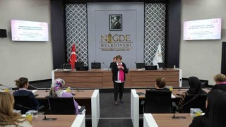 Niğde Belediyesinden kadın personele farkındalık eğitimi