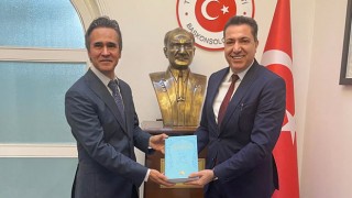 OKÜ Rektörü İran'da Ziyaretlerde Bulundu