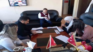 Okul başkanlığı seçimi genel seçimleri aratmadı