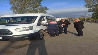 Okul servis araçlarında denetimler devam ediyor