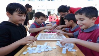 Ortaokul öğrencileri gönüllerince eğlendi