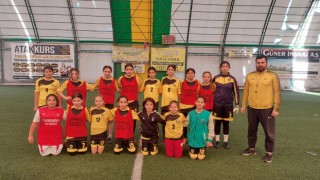 Osmaniye’de kız futbol okulu büyük ilgi görmeye başladı