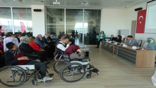 Özel birey aileleri bu proje sayesinde afetlerde çocuklarını nasıl tahliye edeceklerini öğrendi