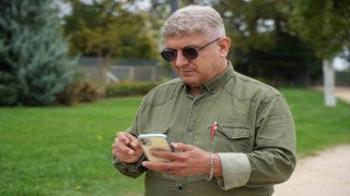 (Özel) Telefonla konuştuğu esnada 48 bin lirası buhar oldu