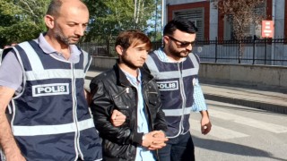 Peruklu dolandırıcı polisten kaçamadı