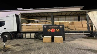 Polis 3 milyon 600 bin adet doldurulmuş makaron ele geçirdi