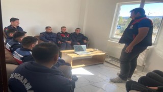 Polis ve jandarma personeline eğitim verildi
