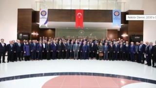Rektör Demir, 2030a Doğru Yükseköğretim Vizyonu toplantısına katıldı