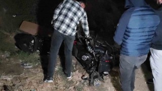 Şanlıurfada motosikletli polis ekibi ile otomobil çarpıştı: 2 polis yaralandı