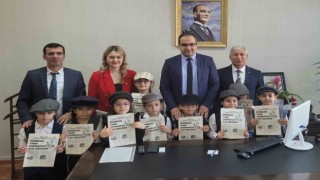 Sarıgöllü öğrenciler cumhuriyetin 101. yılına özel gazete çıkardı