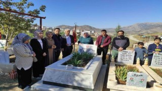 Sason şehitleri Bozkurt ve Araz mezarları başında anıldı