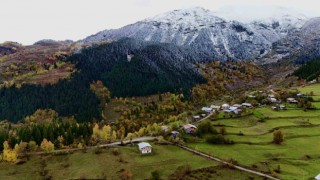 Şavşatta sonbahar yerini kışa bırakmaya hazırlanıyor