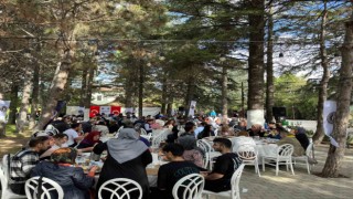 Şehit ve gazi aileleri mevlit programında bir araya geldi