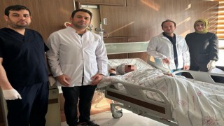 Siirtte bir hastadan kapalı yöntemle 3 santimlik taş çıkarıldı