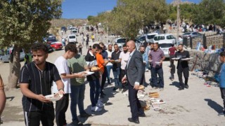 Şırnakta yaklaşık 10 bin kişi 300 yıllık gelenek için bir araya geldi