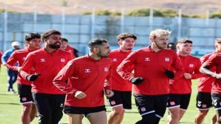 Sivasspor, Adana Demirspor maçının taktiğini çalıştı