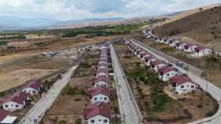 Sivrice depreminden etkilenen Malatyanın Pütürge ile Doğanyol ilçelerinde afetin izleri tamamen silindi