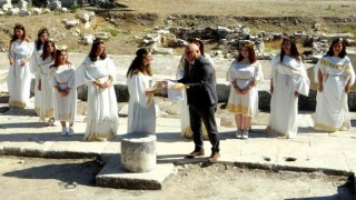 Stratonikeiada 3 bin 500 yıllık anahtar taşıma töreni