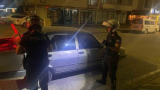 Şüpheli görülen araçlar tek tek incelendi