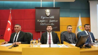 Tarsus Belediye Meclisinde TUSAŞa yapılan terör saldırısı kınandı