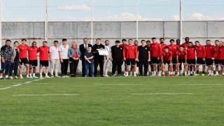 Teknokent Koleji öğrencilerinden Yiğidolara moral ziyareti