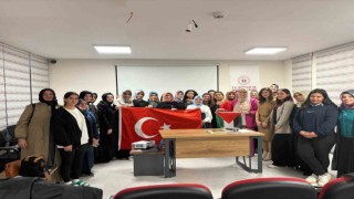 Tomarzada Gençler için Gençlerleyiz programı yapıldı