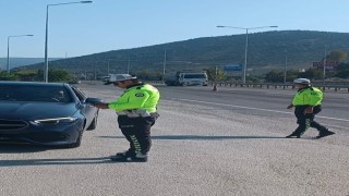 Trafik denetleme ekiplerinden ceza yağdı