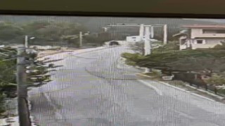 Traktöre otostop çekerek okula giden 5 öğrencinin ölümden döndüğü anlar