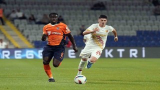 Trendyol Süper Lig: RAMS Başakşehir: 0 - Kayserispor: 1 (İlk yarı)
