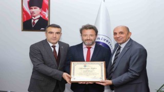 Turizm işletmeciliği bölümüne akreditasyon belgesi verildi