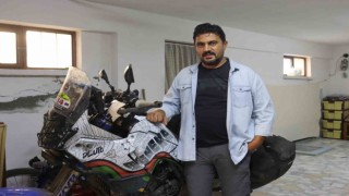 Türk taksici, Pablonun motorunu İspanyaya göndermek istiyor