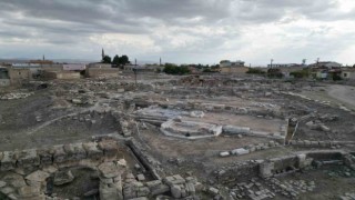 Tyana Antik Kentinden elde edilen eserler döneme ışık tutuyor