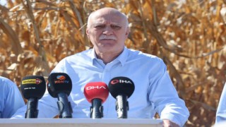 TZOB Başkanı Bayraktar, Dünya Gıda Gününde Konyada mısır hasadına katıldı