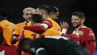 UEFA Avrupa Ligi: RFS: 1 - Galatasaray: 2 (İlk yarı)