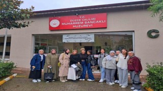 Üniversiteliler huzur evi sakinleriyle eğlenceli anlar geçirdi