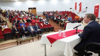 Vali Aydoğdu, beden eğitimi öğretmenleri ve spor antrenörleriyle bir araya gelerek istişarelerde bulundu