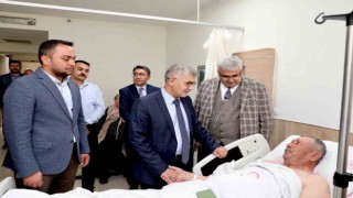 Vali Çelikten Baba Halisdemire Ziyaret
