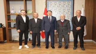 Vali Musa Işın, Milli Mücadele kahramanlarının torunlarını ağırladı