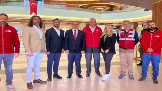Vali Seddar Yavuzdan MalatyaParktaki kan bağışı programına destek