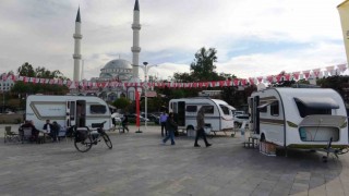 Vanın yerli karavanları görücüye çıktı