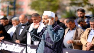 Yahya Sinvar için gıyabi cenaze namazı kılındı, taziye çadırı kuruldu