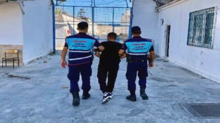 Yakalama kararı bulunan 2 şahıs yakalandı