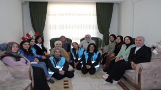 “Yalnız Değilsiniz” projesiyle yaşlılara destek