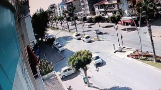 Yasağa rağmen dönmeye kalktı: Kaza anı güvenlik kamerasına yansıdı