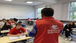 Yeni dönem kurs tanıtımları sürüyor